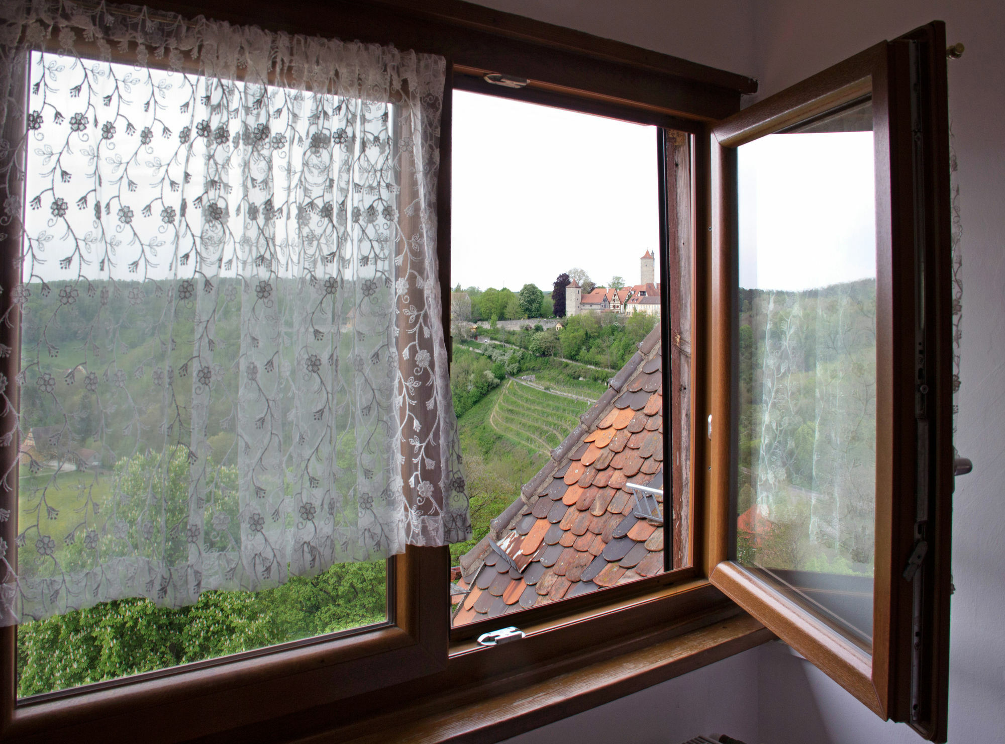 רוטנבורג אוב דר טאובר Hotel Am Siebersturm מראה חיצוני תמונה